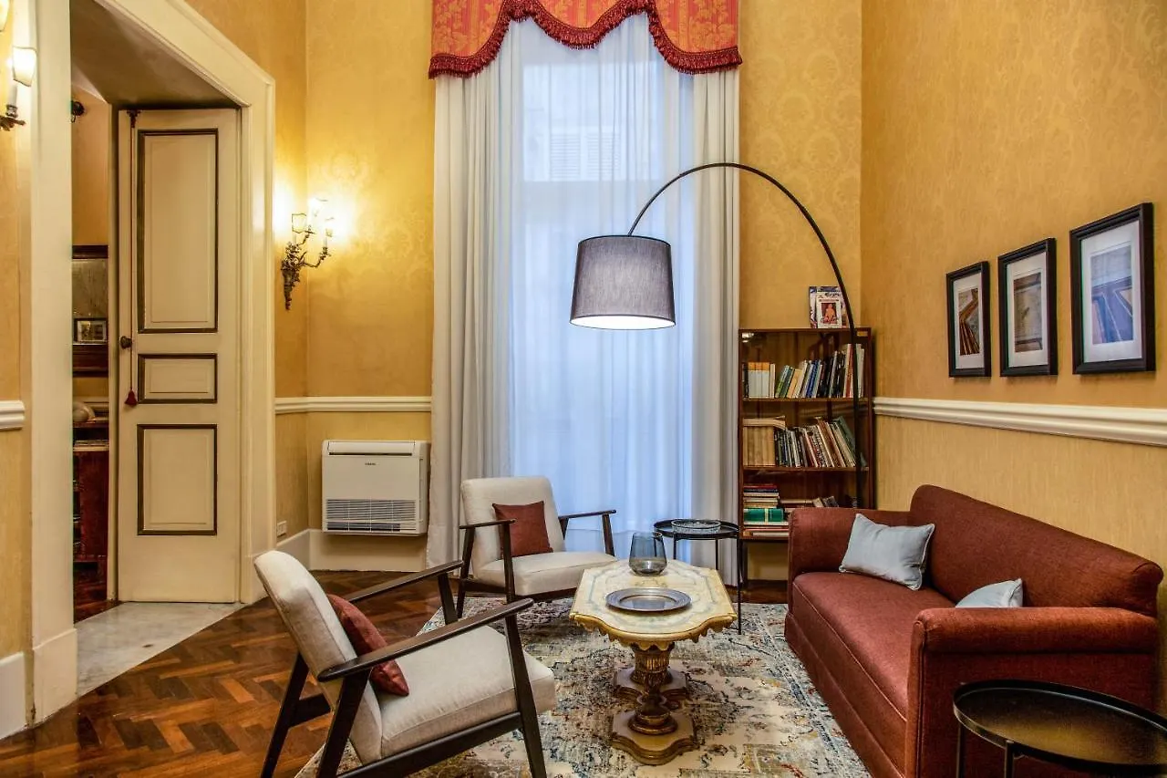 Royal Arthouse Apartment Luxury Apartment - Palazzo Caracciolo D'Arena Νάπολη