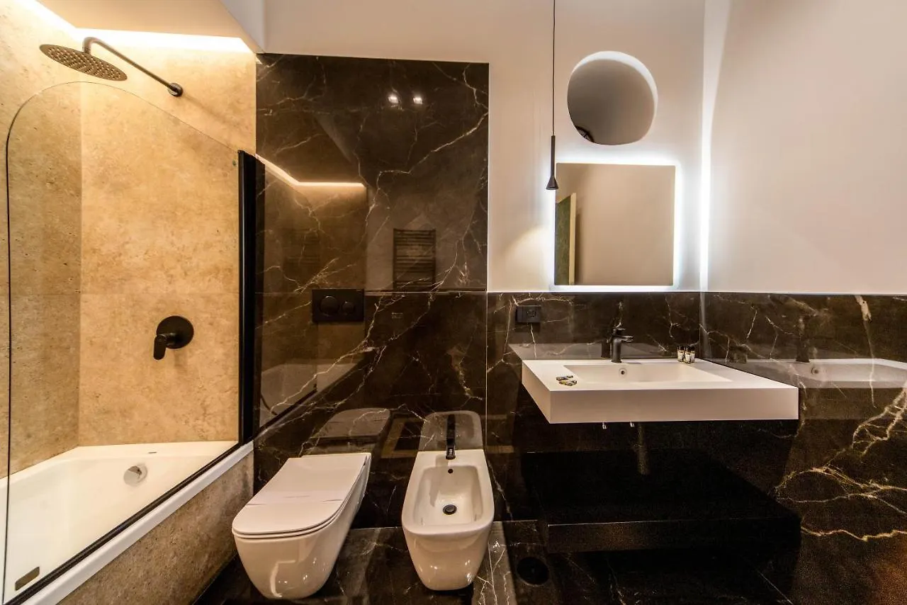 Royal Arthouse Apartment Luxury Apartment - Palazzo Caracciolo D'Arena Naples
