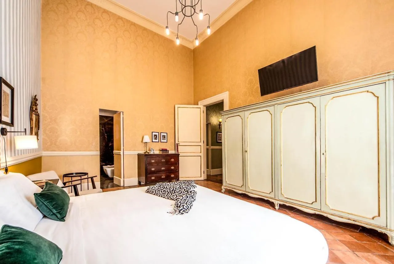 Royal Arthouse Apartment Luxury Apartment - Palazzo Caracciolo D'Arena Naples